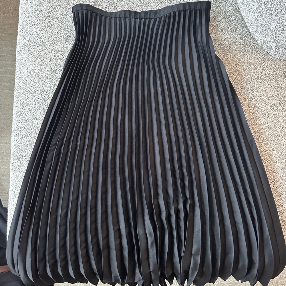Banana Republic Factory Black A-Line Skirt